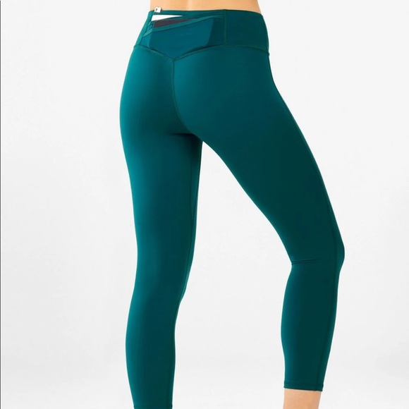 Fabletics Trinity High Waisted Pocket Capri Motion365 Teal - Picture 2 of 6
